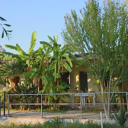 Mediterranean For 4 Apartman