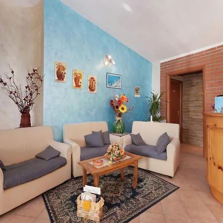 Διαμέρισμα Mediterranean For 4 *